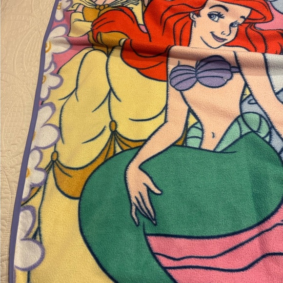 Disney Princesses Vintage Plush Blanket Cinderella Belle Ariel In EUC 42W X 57L” - Picture 15 of 16